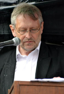 City Mayor, Peter Soulsby, reading George Banton's speech on August 2nd 2014